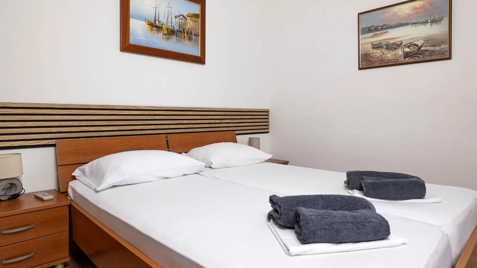 Apartments Novoselic Dramalj