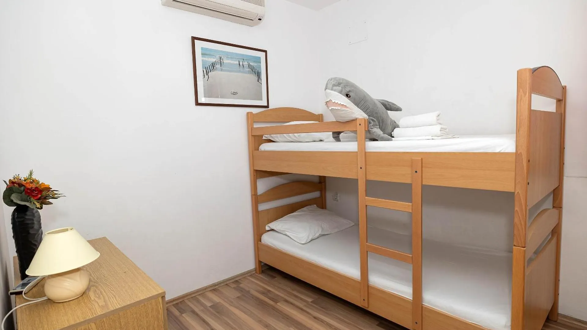 Apartments Novoselic Dramalj