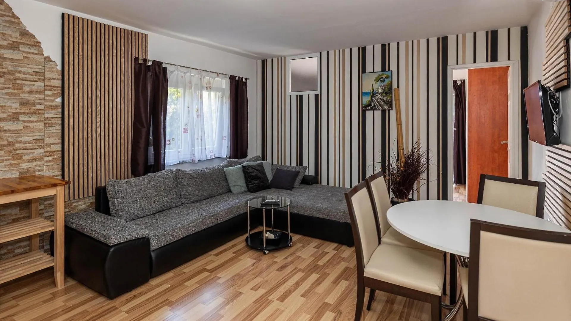 Apartments Novoselic Драмаль